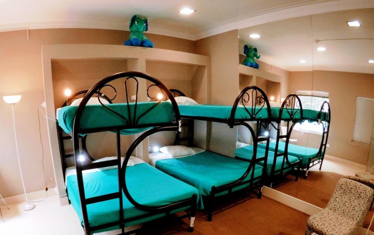 The Prime Spot, Backpacker'S Hostel Lima Bagian luar foto